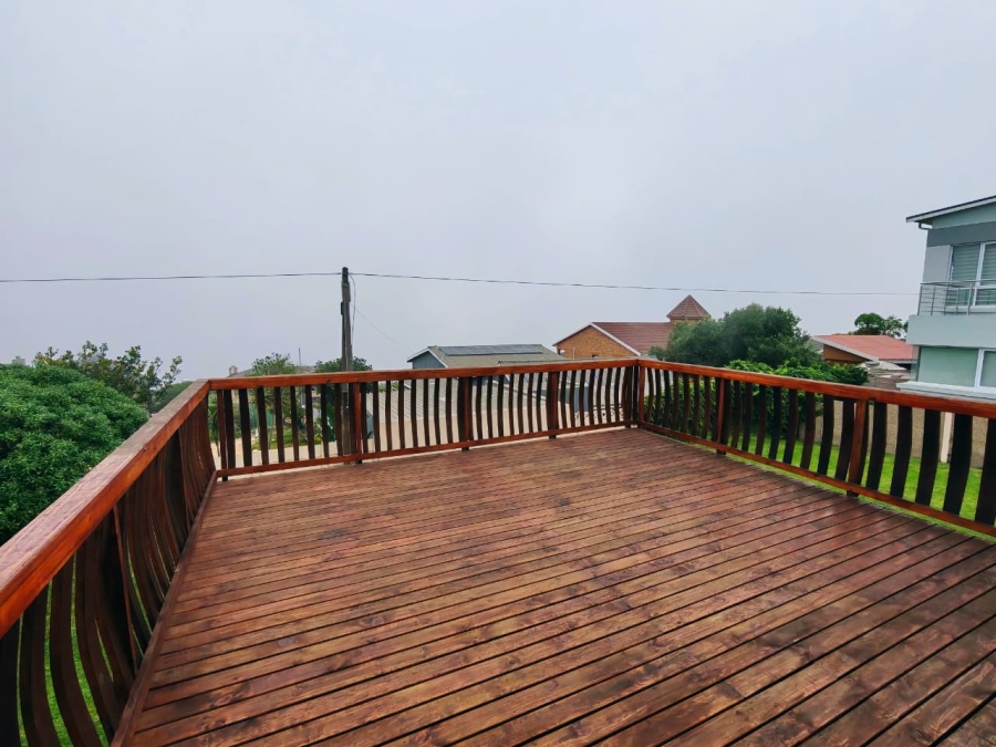 3 Bedroom Property for Sale in Dana Bay Western Cape